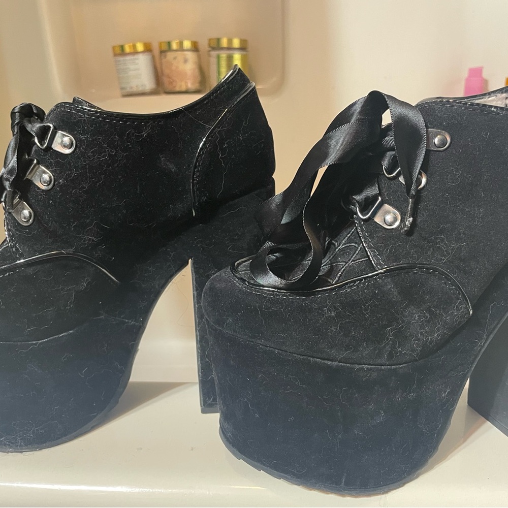 Black Platform Women's Shoes - Picture 5 of 7